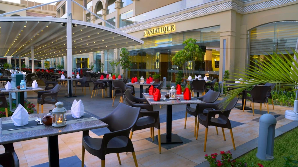 الفندق الباتروس وايت بيتش ريزورت - الغردقة